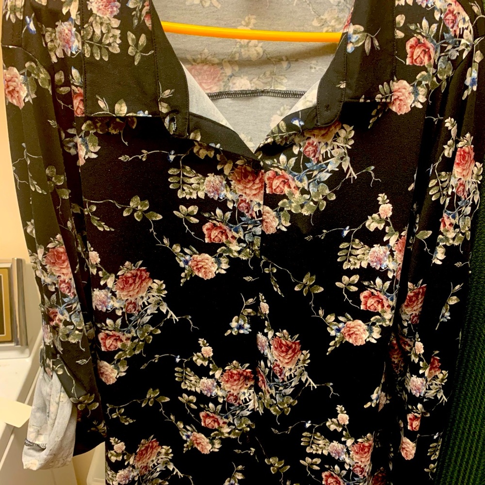 Lularoe Valentina Button down top